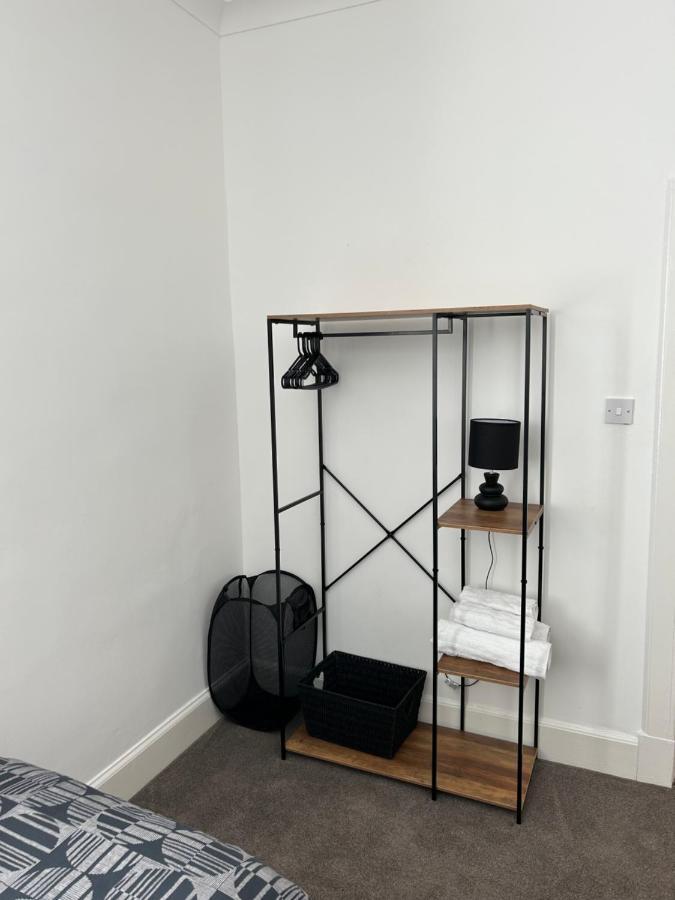 1L Albert Place Maddiston Road Brightons Falkirk Fk2 0Jx Polmont Bagian luar foto