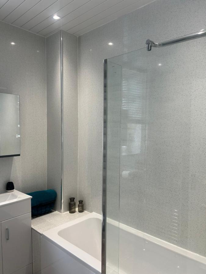 1L Albert Place Maddiston Road Brightons Falkirk Fk2 0Jx Polmont Bagian luar foto