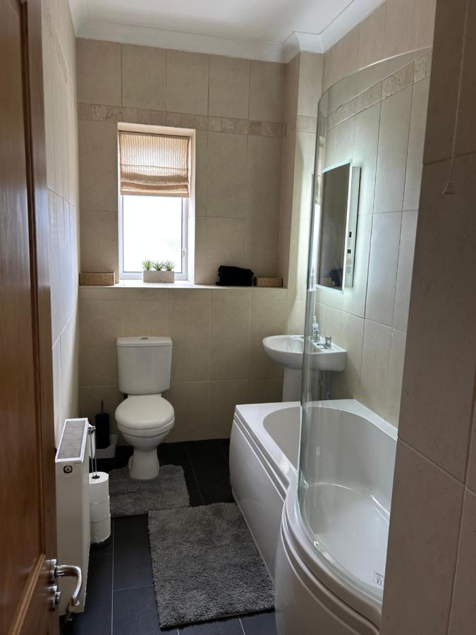 1L Albert Place Maddiston Road Brightons Falkirk Fk2 0Jx Polmont Bagian luar foto