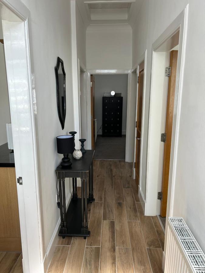 1L Albert Place Maddiston Road Brightons Falkirk Fk2 0Jx Polmont Bagian luar foto