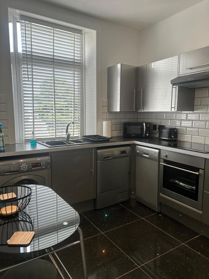 1L Albert Place Maddiston Road Brightons Falkirk Fk2 0Jx Polmont Bagian luar foto
